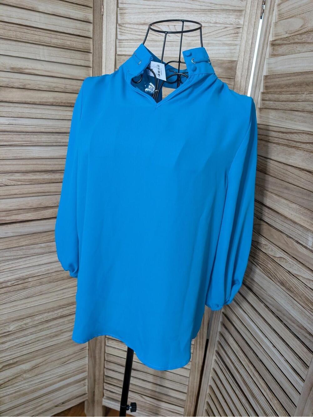 NEW YORK & COMPANY Womens Small Blue Tunic Top With Sewn Neckline NWT
